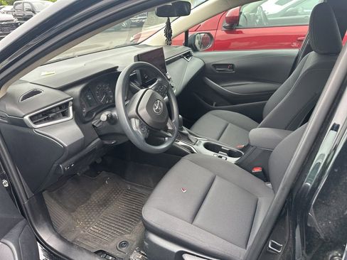 Used 2023 Toyota Corolla LE FWD image 7