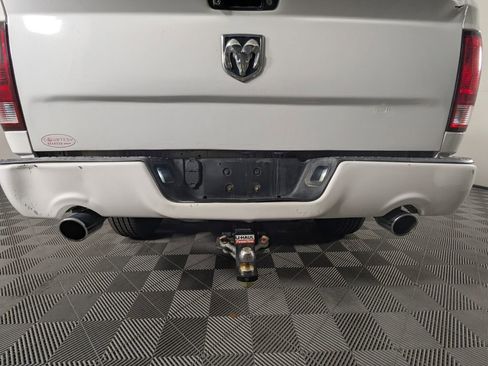 Used 2017 RAM 1500 Express image 28