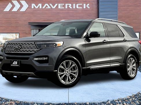 Used 2023 Ford Explorer Limited image 3