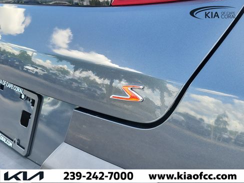 Used 2020 Kia Soul S FWD image 9