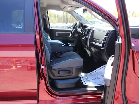 Used 2017 RAM 2500 Big Horn AWD/4WD image 33