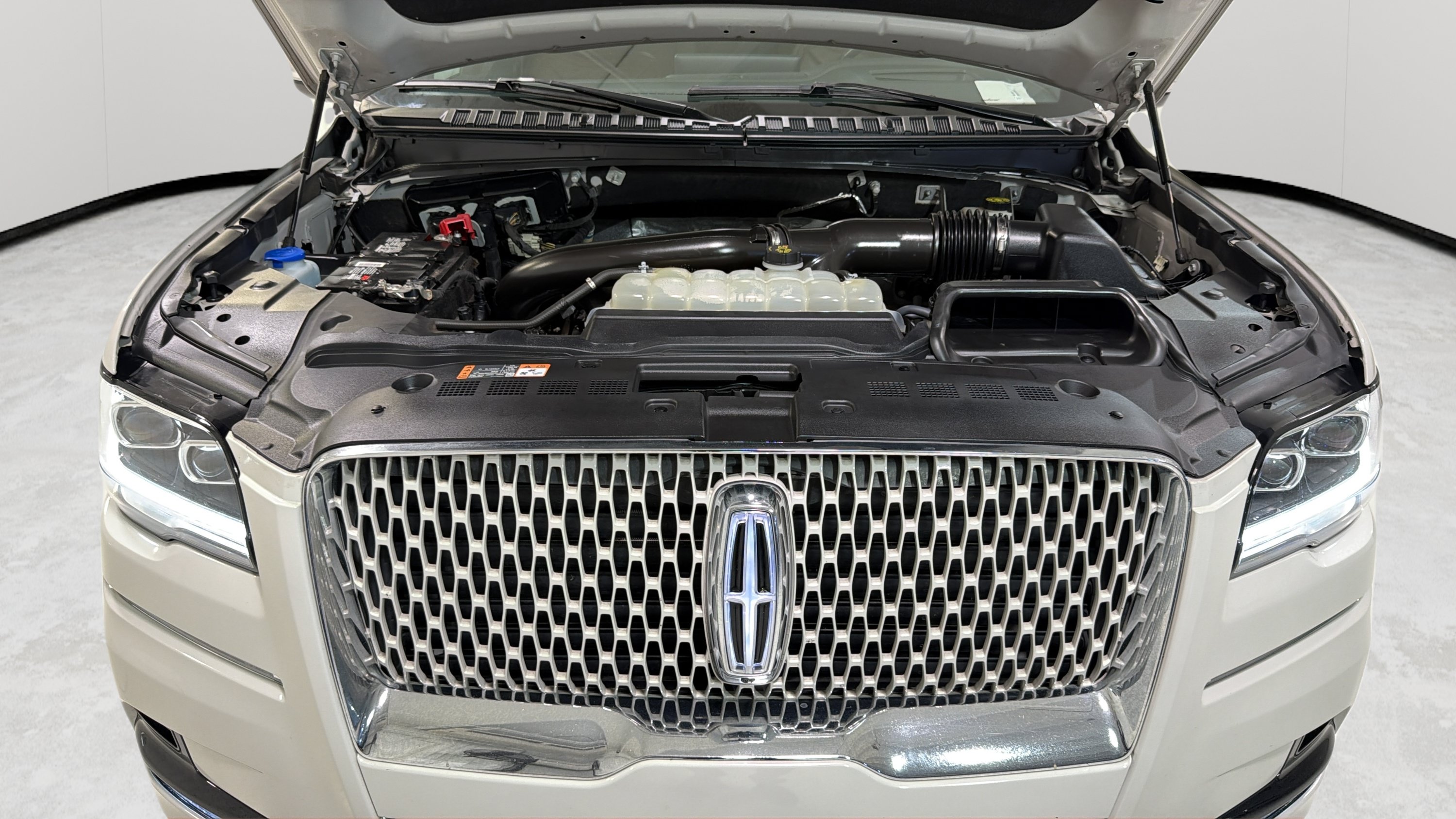 Used 2023 Lincoln Navigator Reserve AWD/4WD image 28