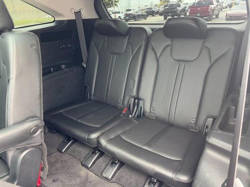 Used 2023 Kia Sorento SX FWD image 13