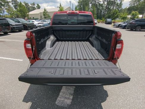 New 2025 GMC Canyon Elevation w/ Convenience Package image 40