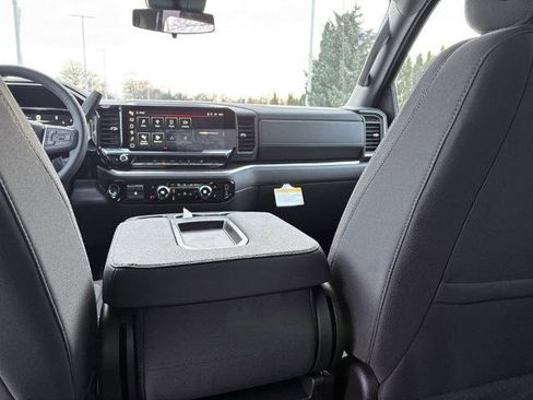 New 2026 GMC Sierra 1500 Elevation image 13
