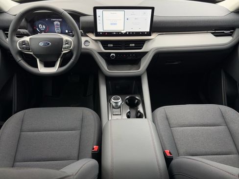 New 2026 Ford Explorer Active RWD image 11