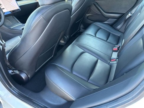 Used 2021 Tesla Model 3 Long Range image 20