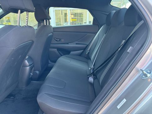 Used 2026 Hyundai Elantra Sport FWD image 24