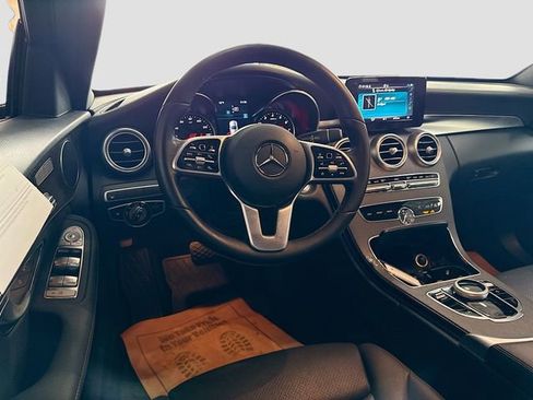 Used 2019 Mercedes-Benz C 300 4MATIC Sedan image 23