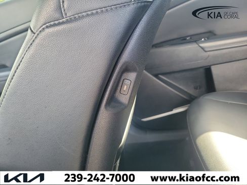 Used 2023 Kia Sportage X-Line w/ X-Line Premium Package AWD/4WD image 18
