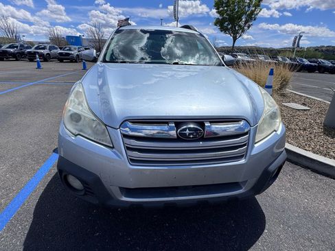 Used 2014 Subaru Outback 2.5i Premium image 5