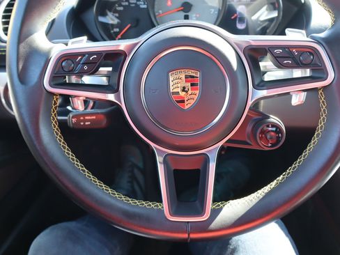 Used 2023 Porsche 718 Boxster S RWD image 16