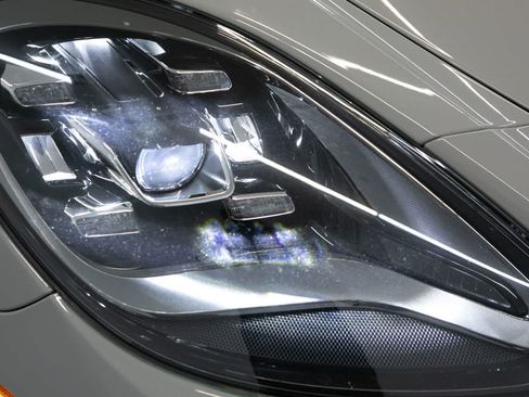 Certified 2023 Porsche Panamera RWD image 16