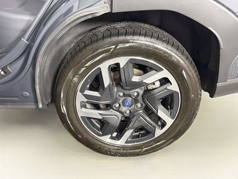 Used 2025 Subaru Forester Limited AWD/4WD image 36