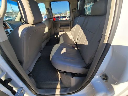 Used 2007 Dodge Ram 2500 Truck Laramie image 17