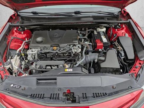 Used 2021 Toyota Camry SE FWD image 22