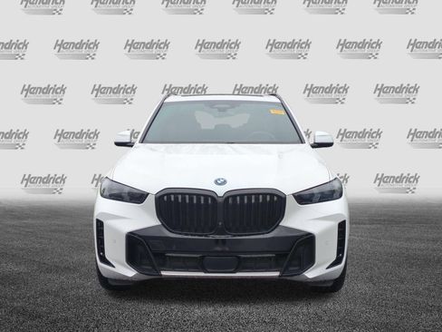 Used 2024 BMW X5 xDrive50e w/ M Sport Package AWD/4WD image 3
