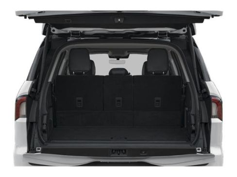 Used 2025 Lincoln Navigator Reserve image 13