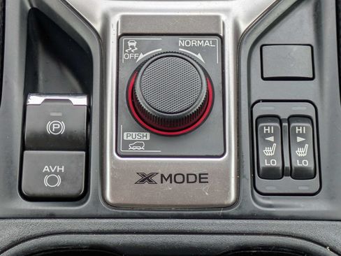 Used 2024 Subaru Forester Premium AWD/4WD image 24