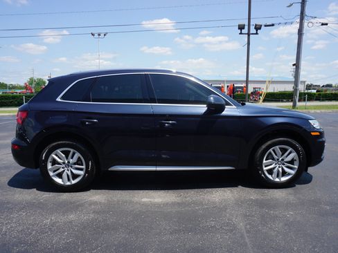 Used 2020 Audi Q5 2.0T Premium AWD/4WD image 4