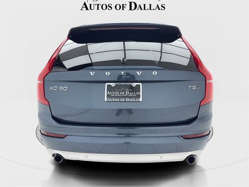 Used 2018 Volvo XC90 T5 Momentum w/ Convenience Package image 12