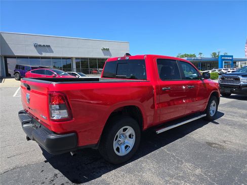 Used 2024 RAM 1500 Tradesman AWD/4WD image 3