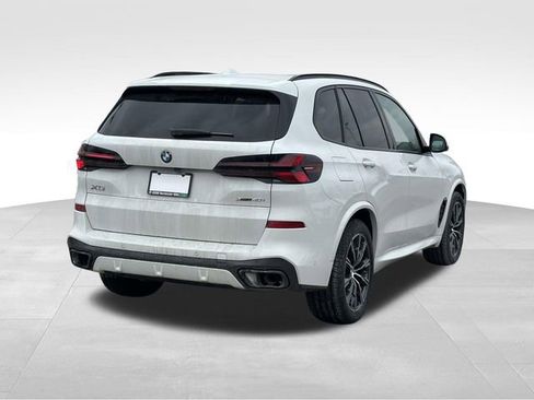 New 2026 BMW X5 xDrive40i w/ M Sport Package image 4