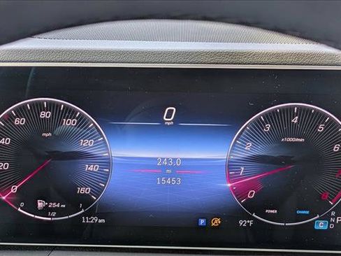 Used 2025 Mercedes-Benz GLE 350 4MATIC image 11