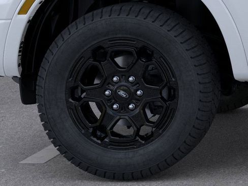 New 2025 Ford Ranger XLT w/ Equipment Group 301A High image 19