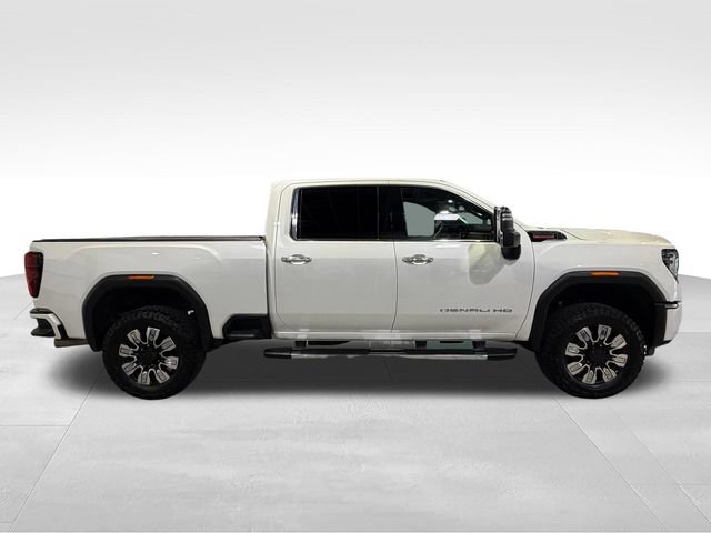 Used 2024 GMC Sierra 2500 Denali w/ Denali Reserve Package AWD/4WD image 4