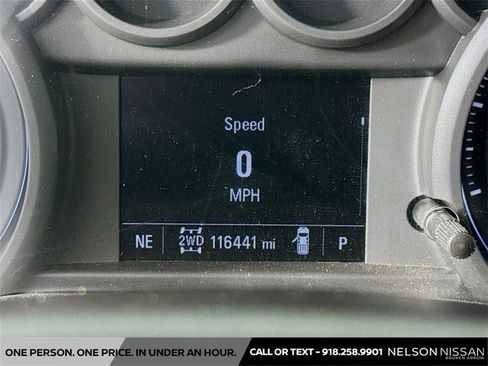 Used 2021 Chevrolet Silverado 2500 Custom w/ Custom Value Package image 12