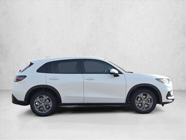 Certified 2027 Honda HR-V LX image 4