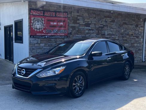 Used 2016 Nissan Altima 2.5 S w/ Power Driver Seat Package image 2