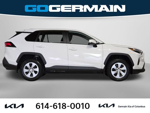 Used 2023 Toyota RAV4 LE FWD image 6