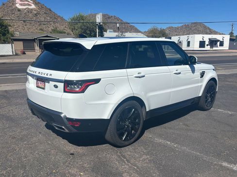 Used 2019 Land Rover Range Rover Sport HSE image 6