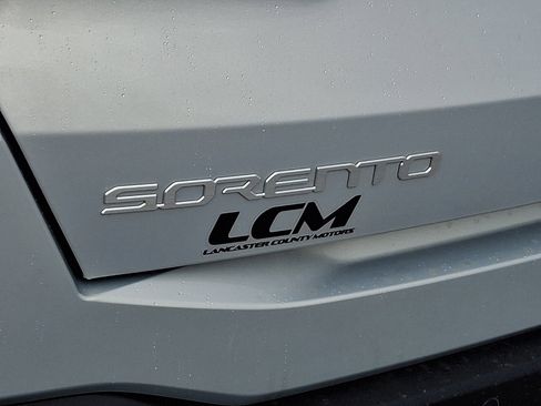 New 2026 Kia Sorento S image 15