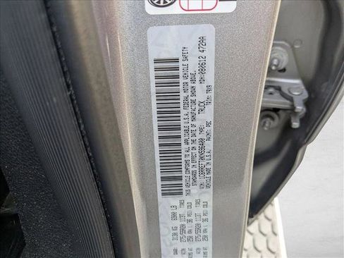 Used 2019 RAM 1500 Big Horn RWD image 14