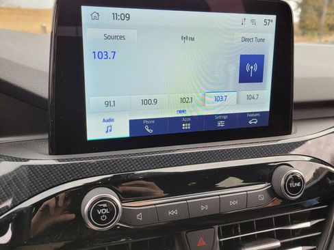 Used 2024 Ford Escape ST-Line w/ Equipment Group 301A image 21