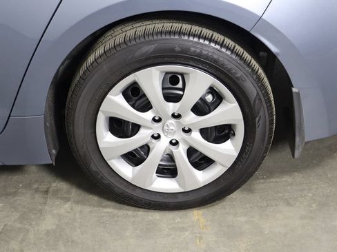 Used 2026 Toyota Corolla LE FWD image 38