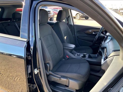 Used 2021 GMC Terrain SLE w/ Driver Convenience Package image 8