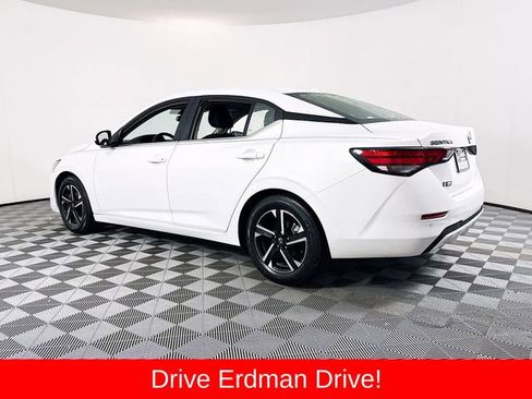 Used 2024 Nissan Sentra SV FWD image 20