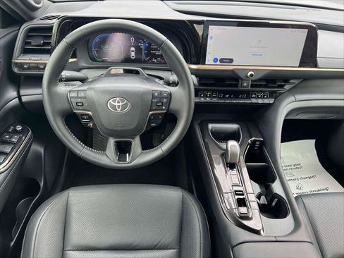 Certified 2026 Toyota Crown w/ Advanced Technology Package AWD/4WD image 15