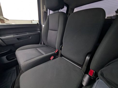 Used 2014 GMC Sierra 2500 SLE w/ SLE Preferred Package AWD/4WD image 28