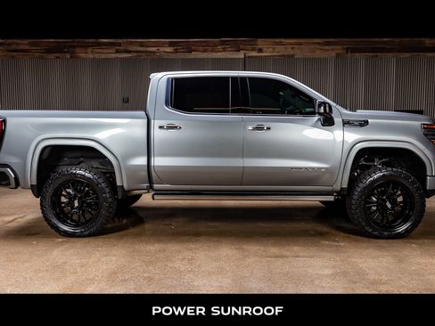 Used 2023 GMC Sierra 1500 Denali Ultimate image 11