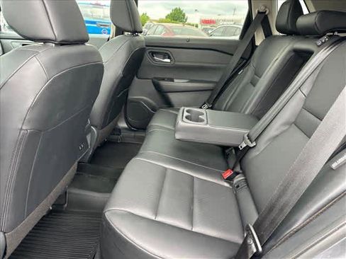 Certified 2025 Nissan Rogue SV w/ SV Premium Package FWD image 12