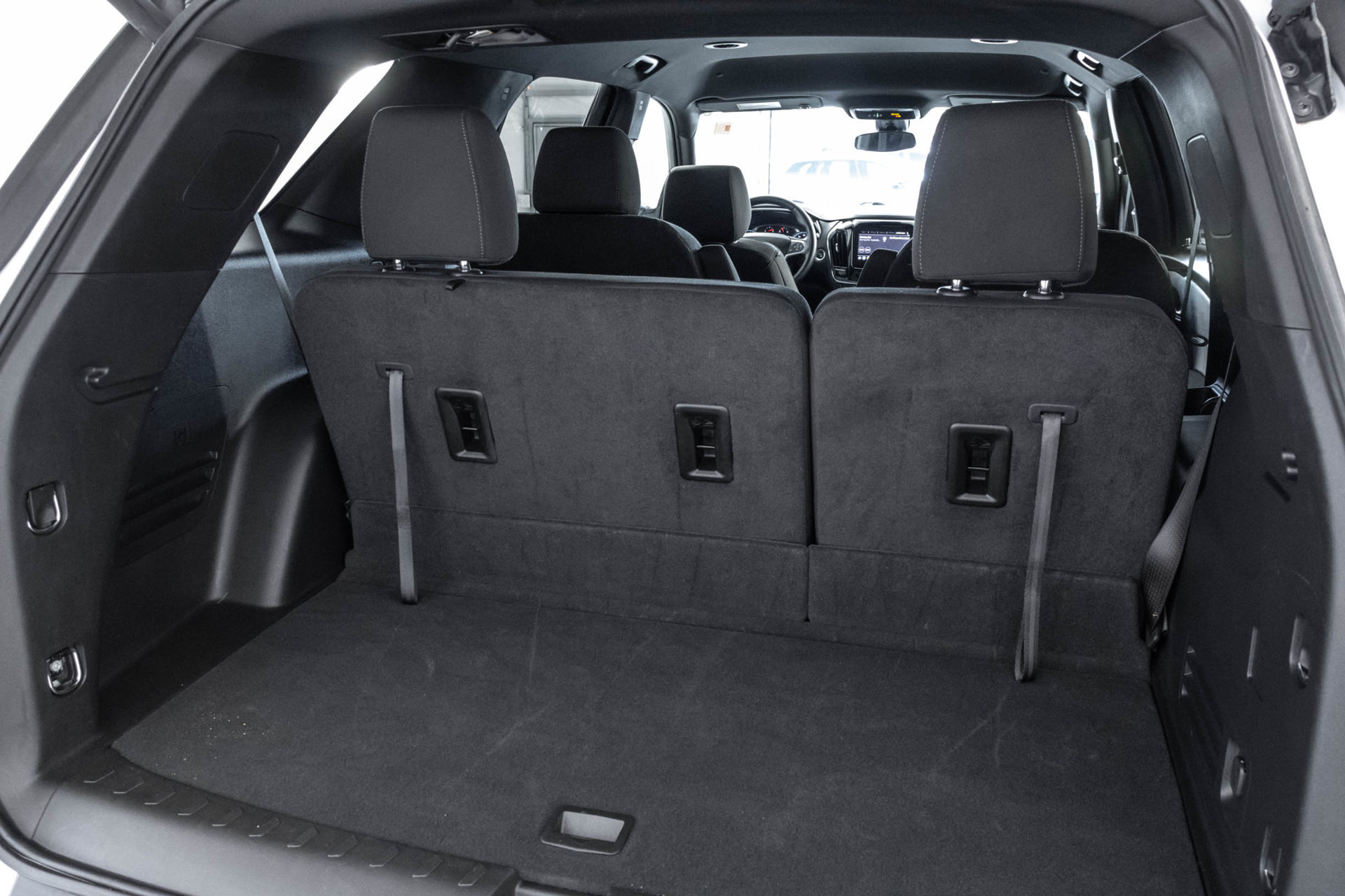 Certified 2023 Chevrolet Traverse LT AWD/4WD image 40