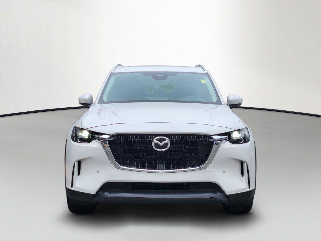 Used 2025 MAZDA CX-90 Plug-In Hybrid w/ Preferred AWD/4WD image 2