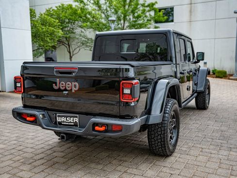 Used 2021 Jeep Gladiator Mojave w/ Dual Top Group AWD/4WD image 5