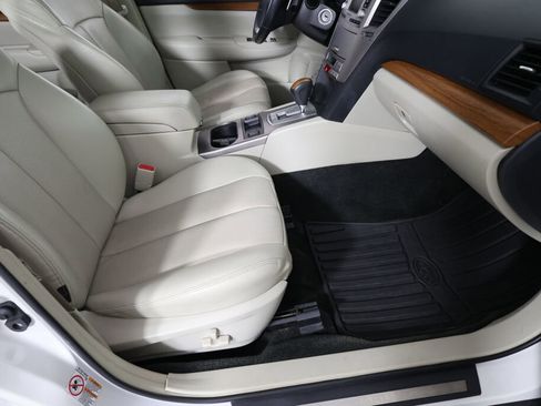 Used 2014 Subaru Outback 2.5i Limited w/ Moonroof Package image 26