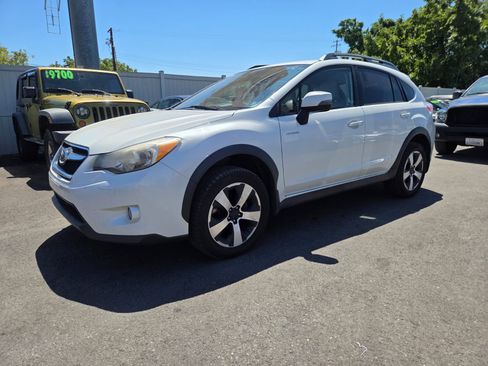 Used 2014 Subaru Crosstrek Touring w/ Popular Package #2 AWD/4WD image 1